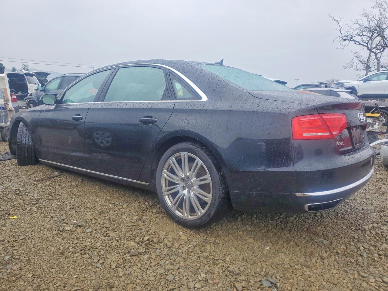 2014 AUDI A8
