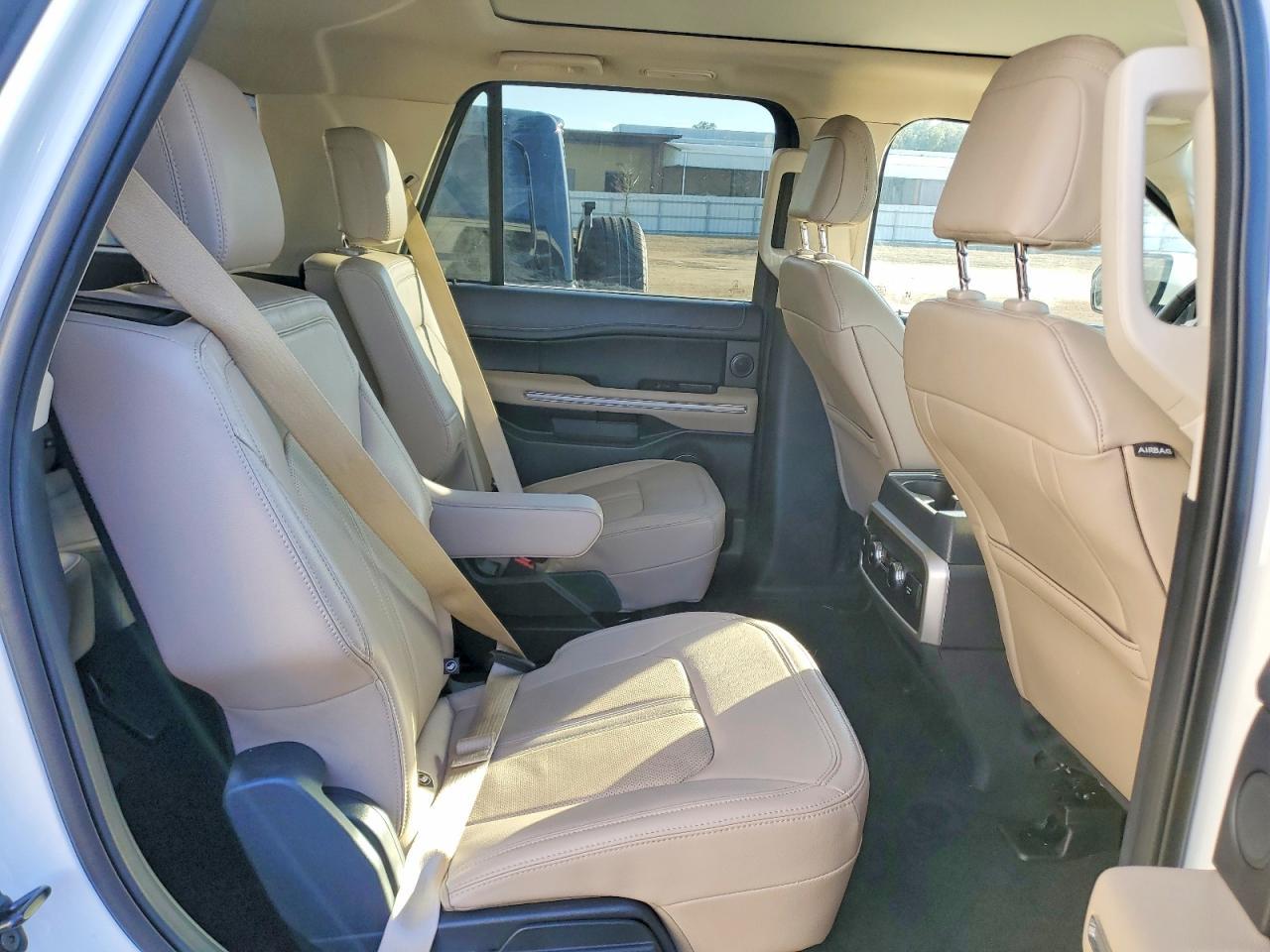 2024 FORD Expedition