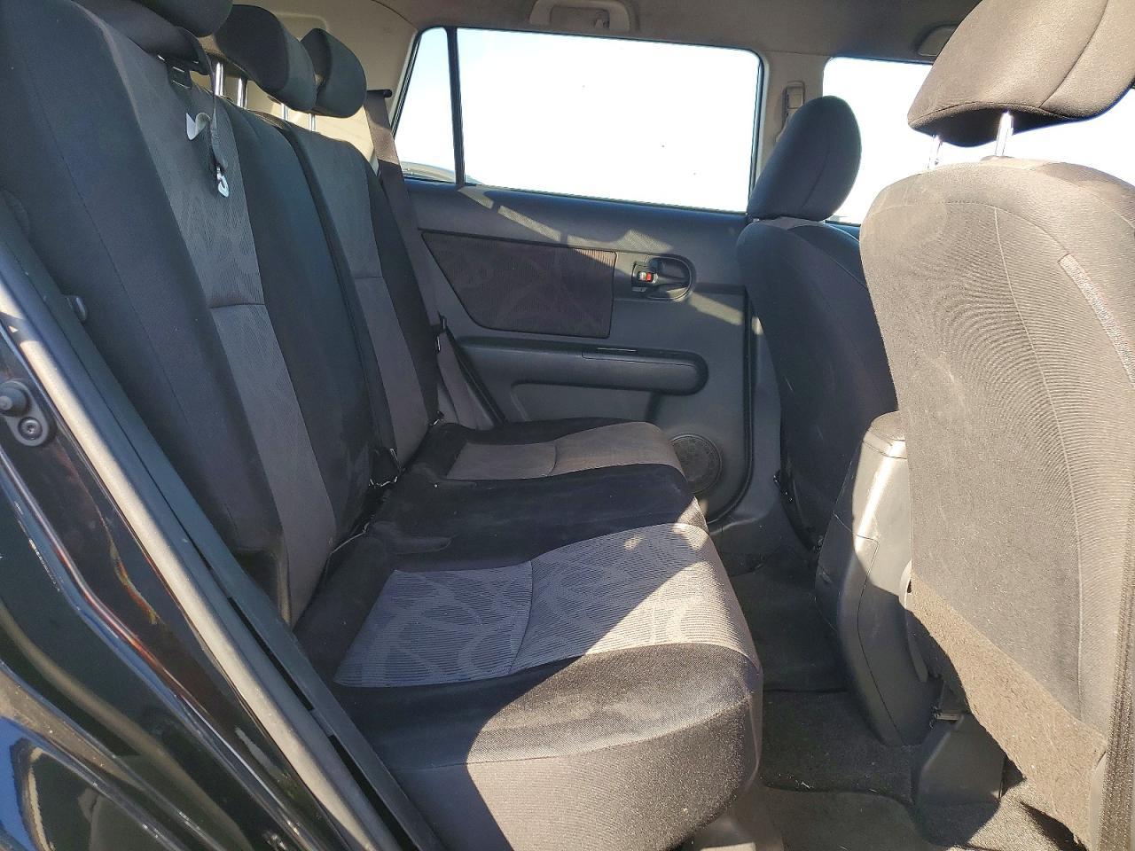 2014 TOYOTA SCION