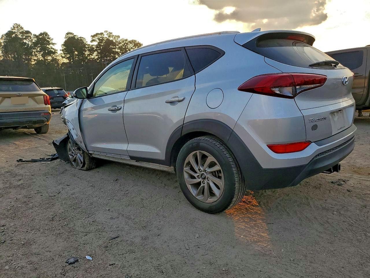 2017 HYUNDAI TUCSON