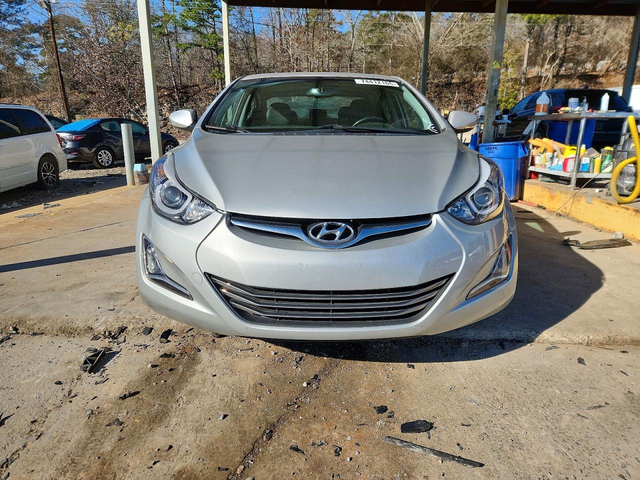 2016 HYUNDAI ELANTRA