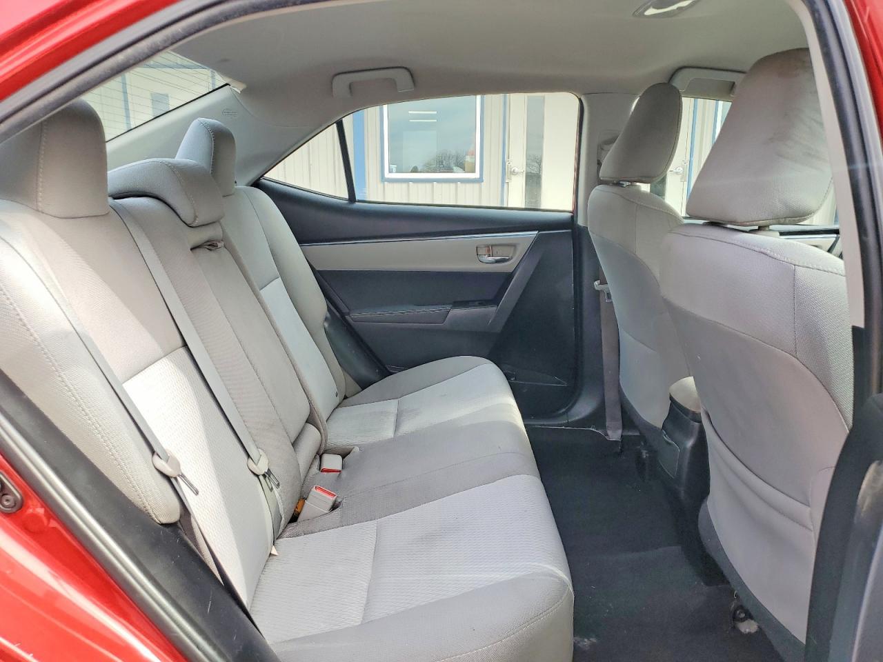 2015 TOYOTA COROLLA