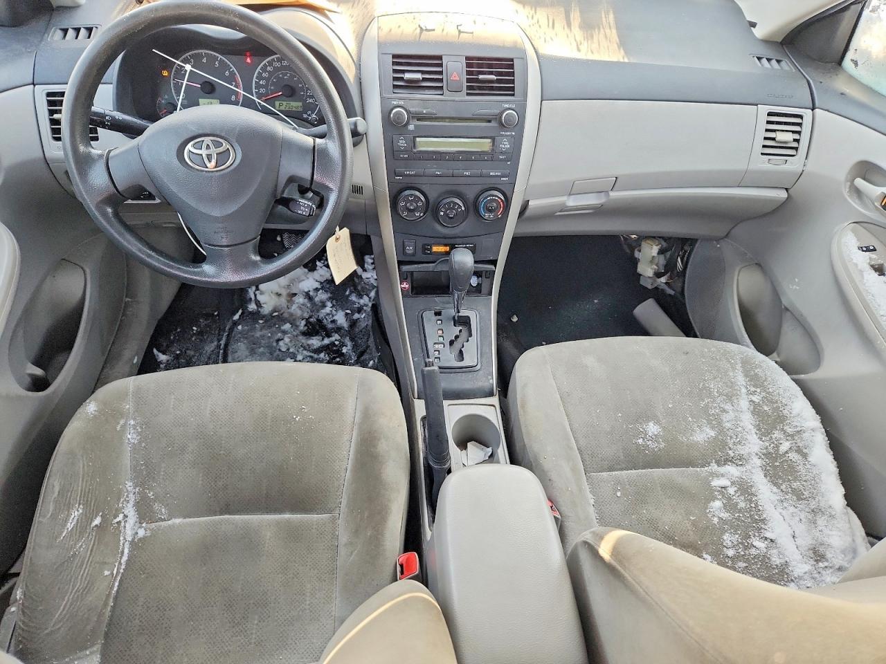 2011 TOYOTA COROLLA