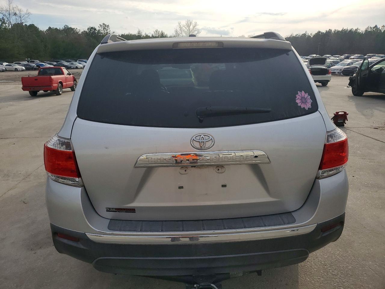 2012 TOYOTA HIGHLANDER