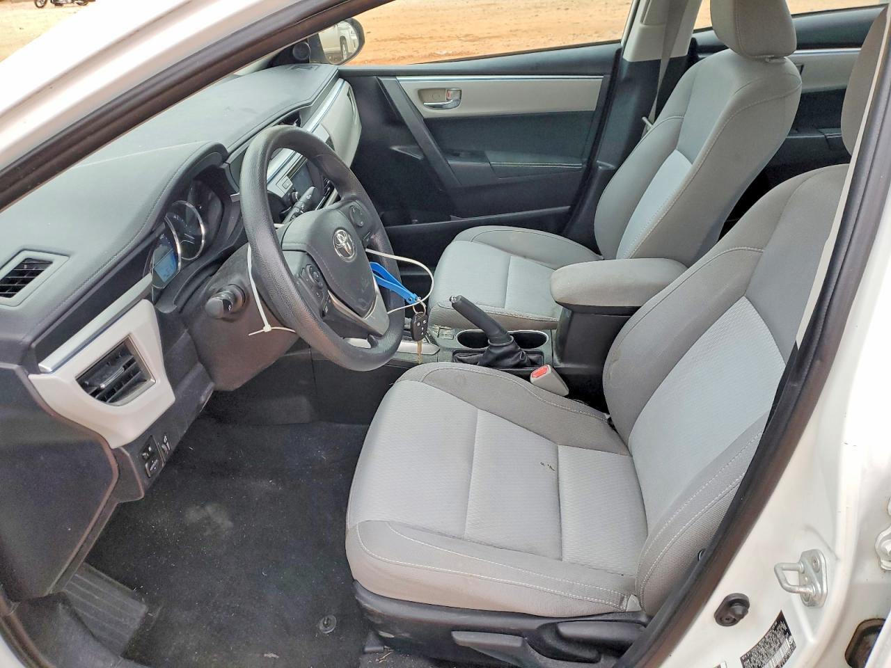 2016 TOYOTA COROLLA