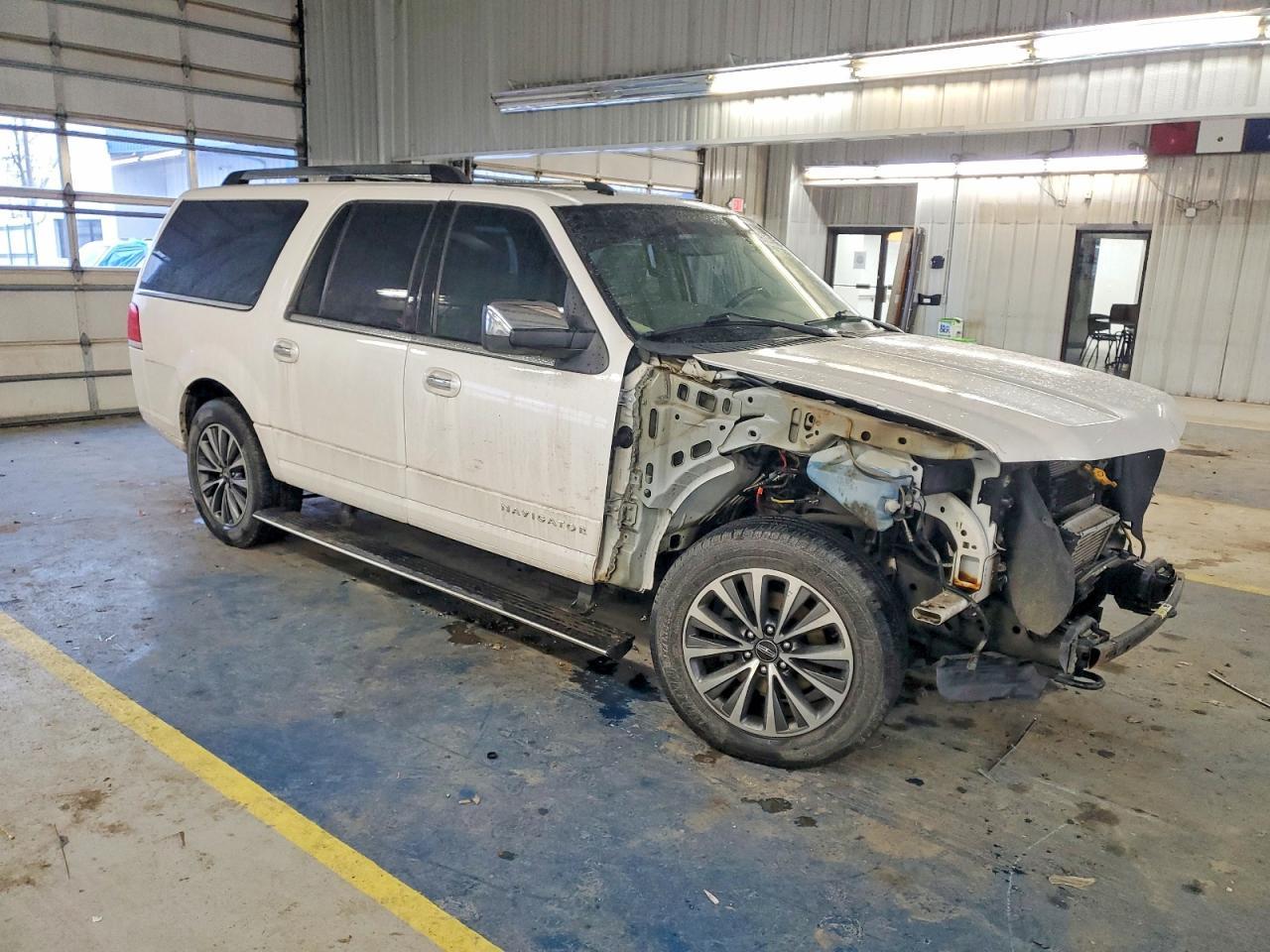 2016 LINCOLN Navigator