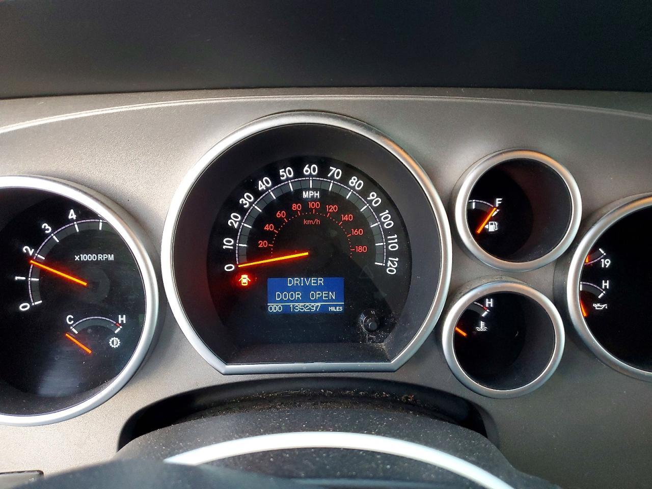2010 TOYOTA Sequoia