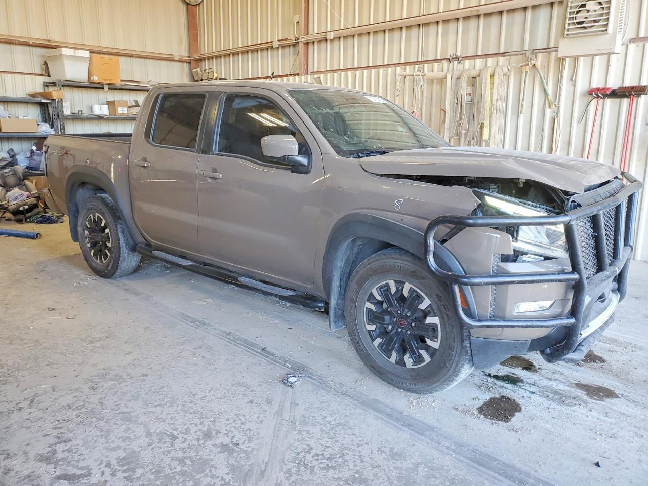 2022 NISSAN Frontier