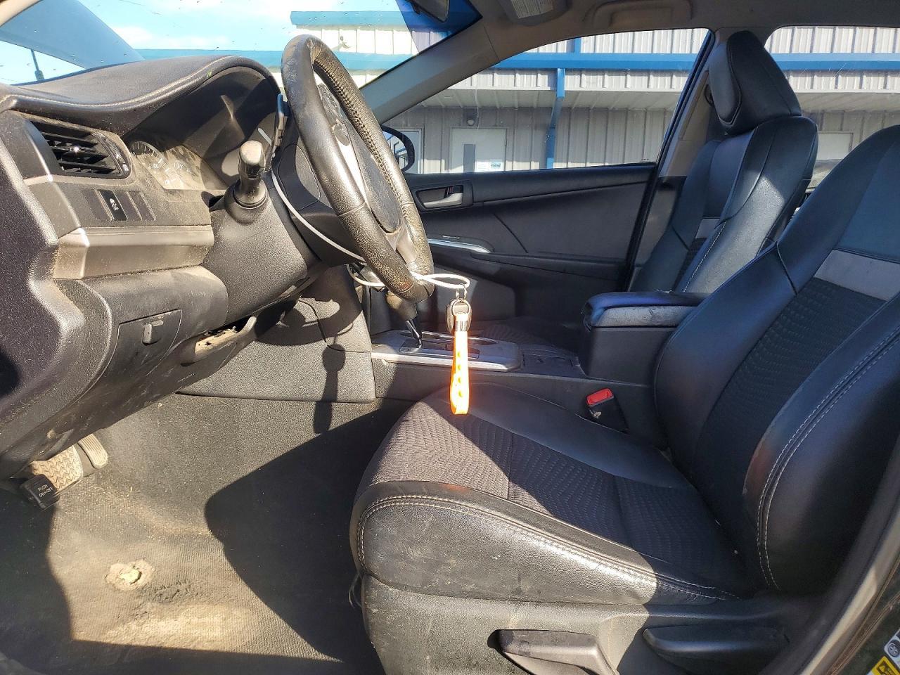2012 TOYOTA CAMRY