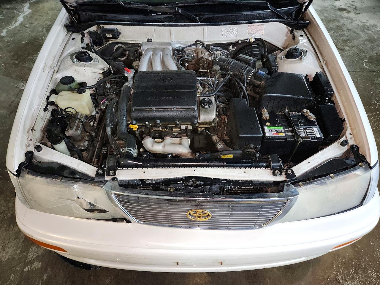 1995 TOYOTA Avalon