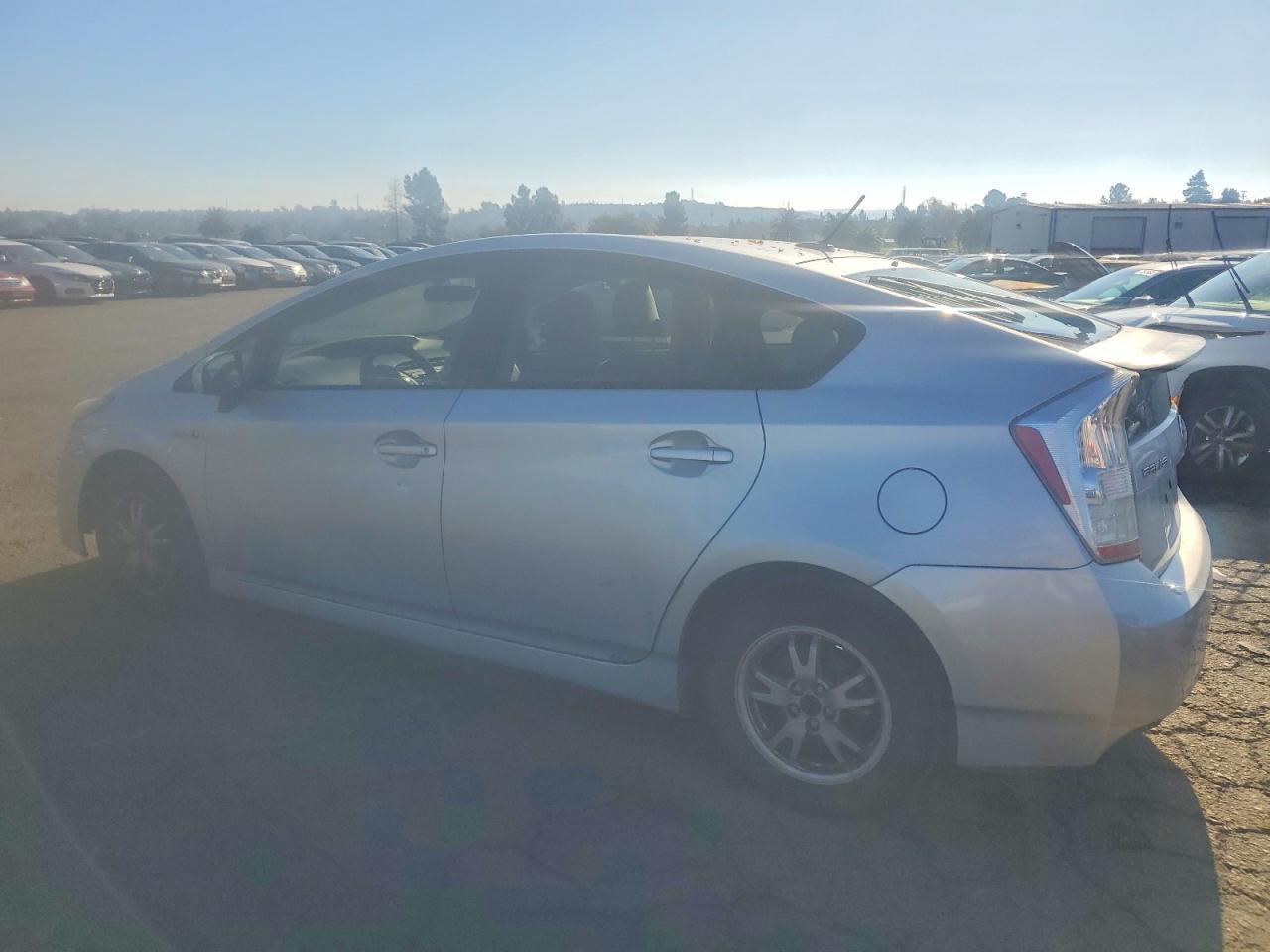 2011 TOYOTA PRIUS