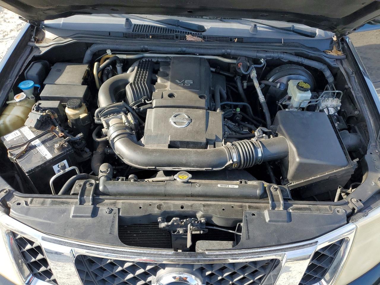 2012 NISSAN PATHFINDER
