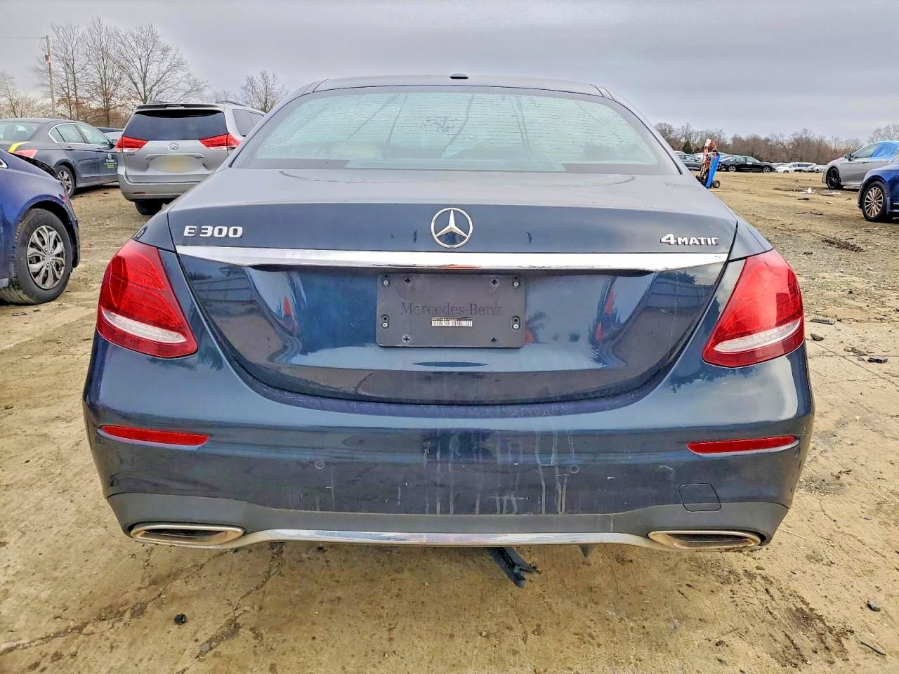 2017 MERCEDES-BENZ E-Class