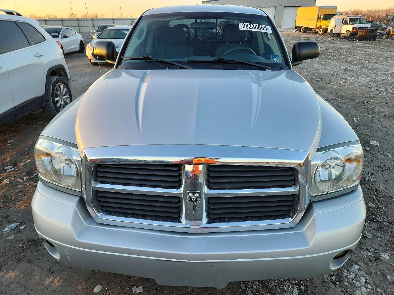 2006 DODGE Dakota