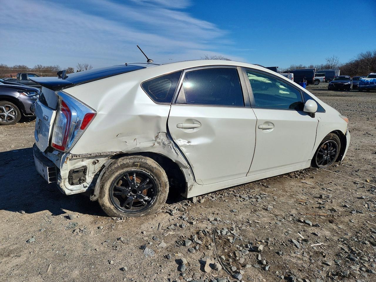 2015 TOYOTA PRIUS