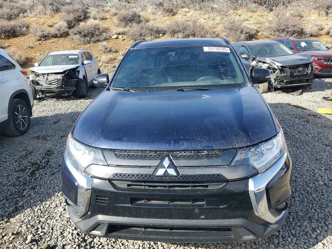 2020 MITSUBISHI outlander