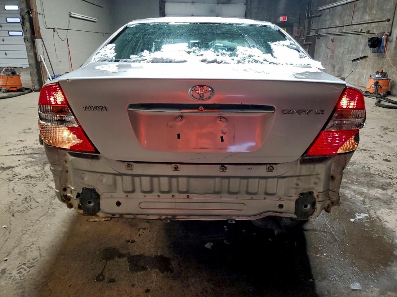 2004 TOYOTA CAMRY