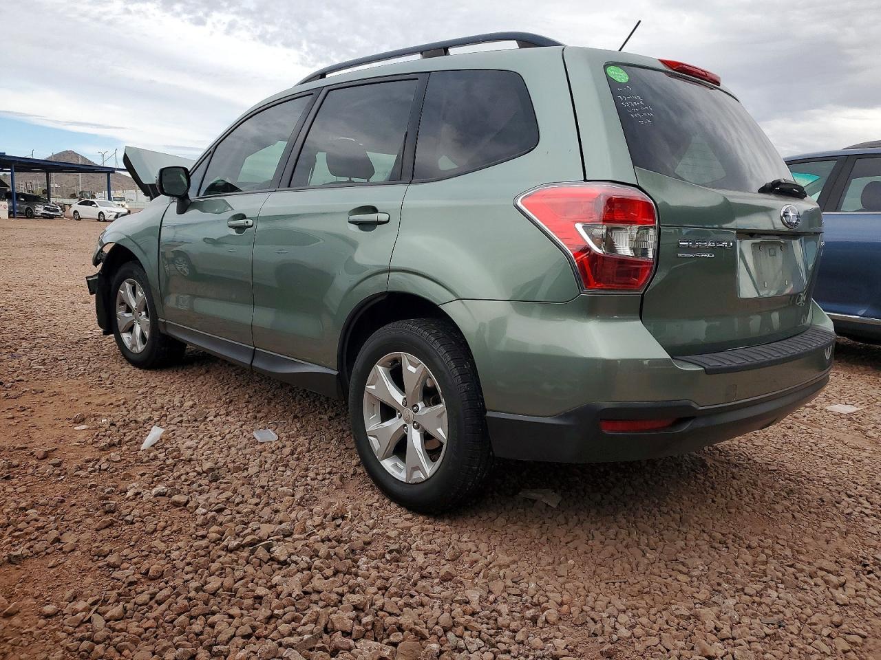 2015 SUBARU FORESTER