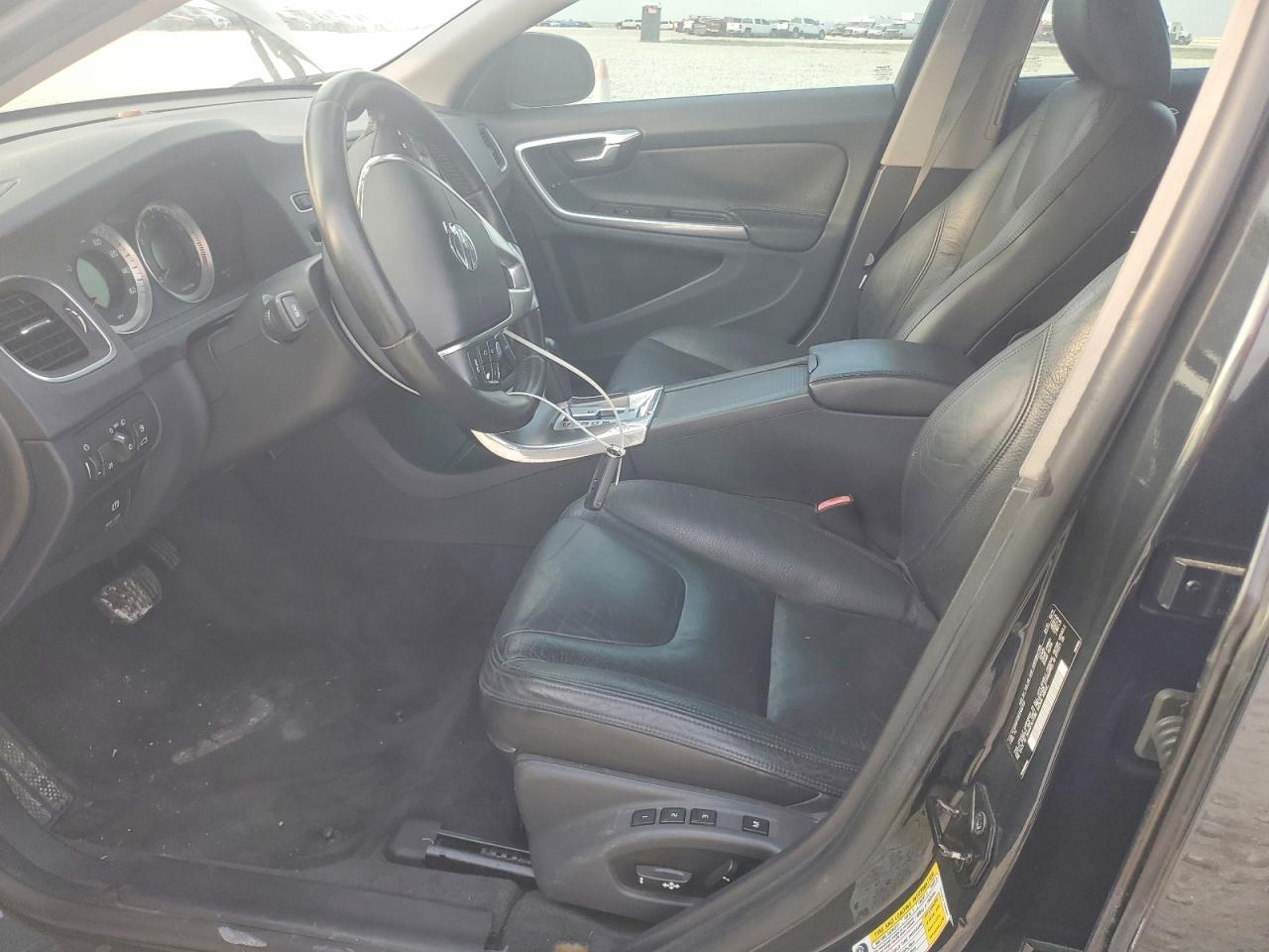 2012 VOLVO S60