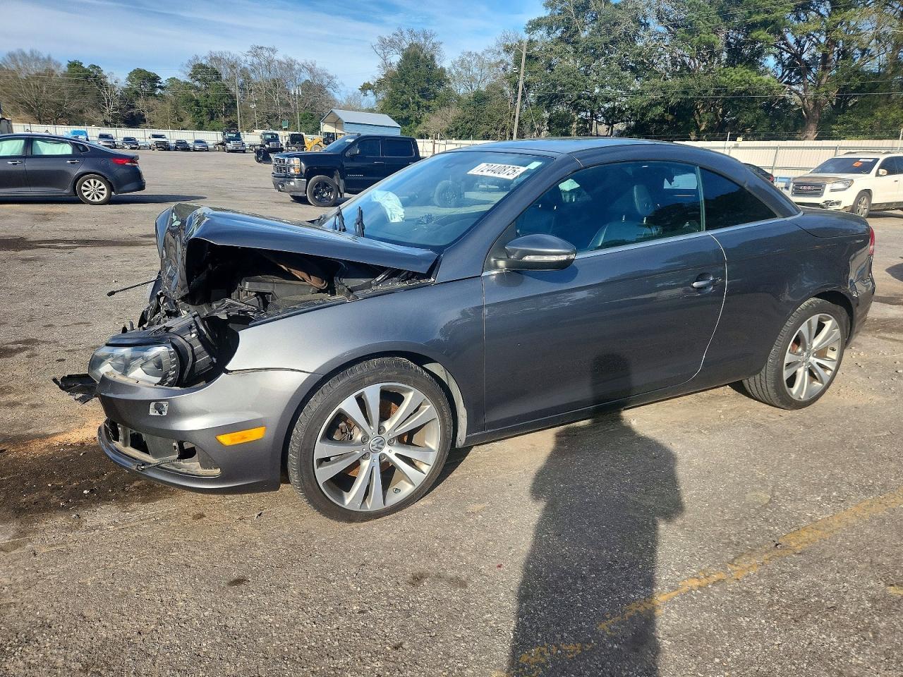2013 VOLKSWAGEN EOS