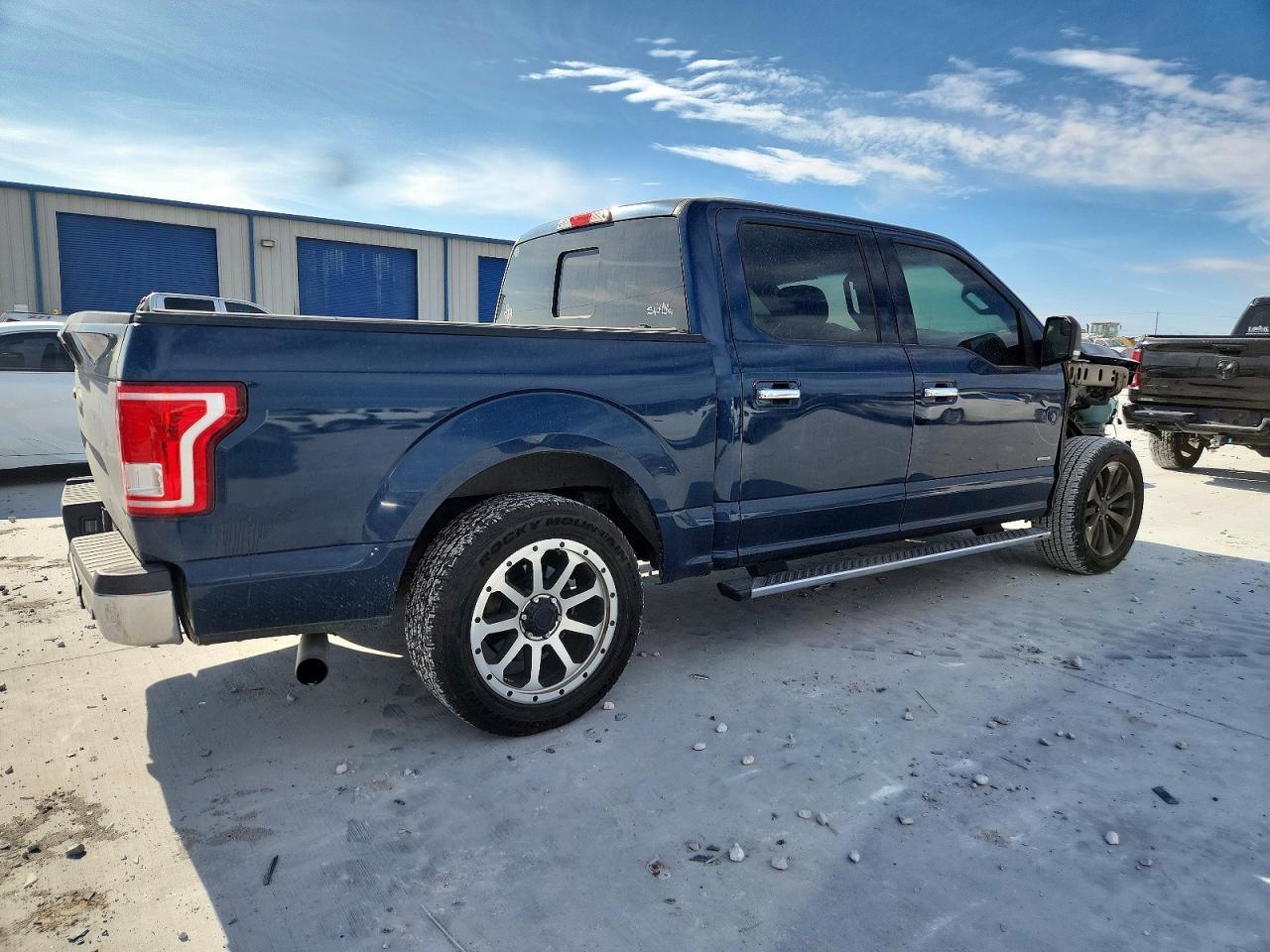 2015 FORD F-150