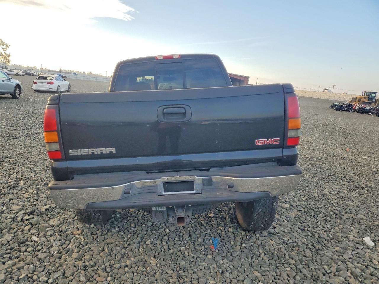 2005 GMC Sierra