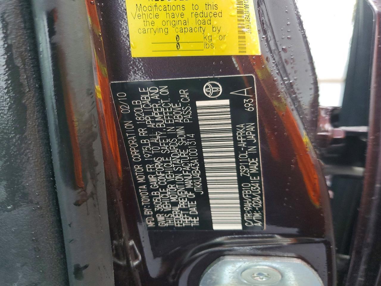 2010 TOYOTA SCION