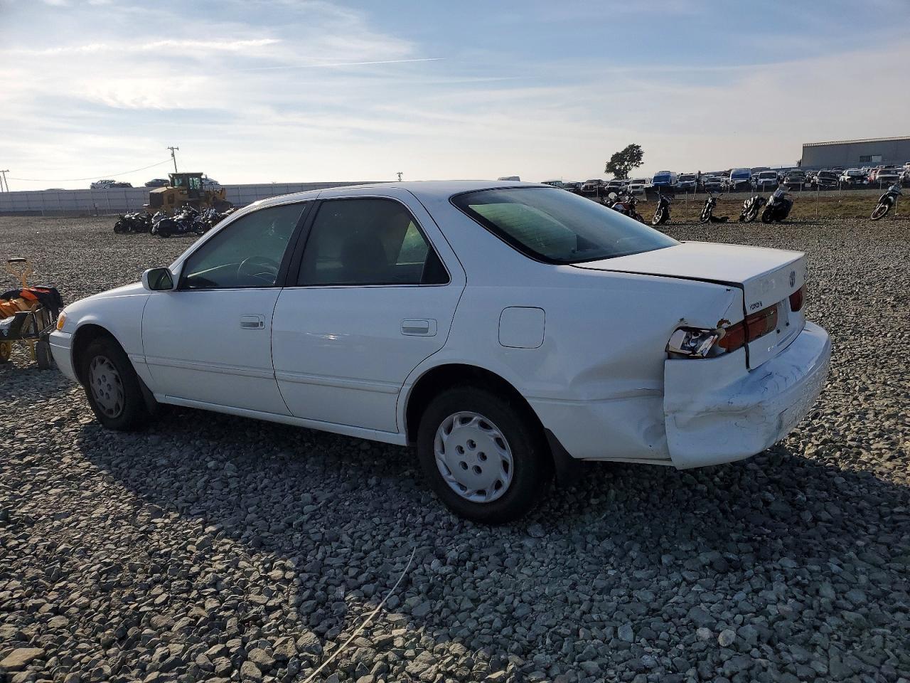 1998 TOYOTA CAMRY