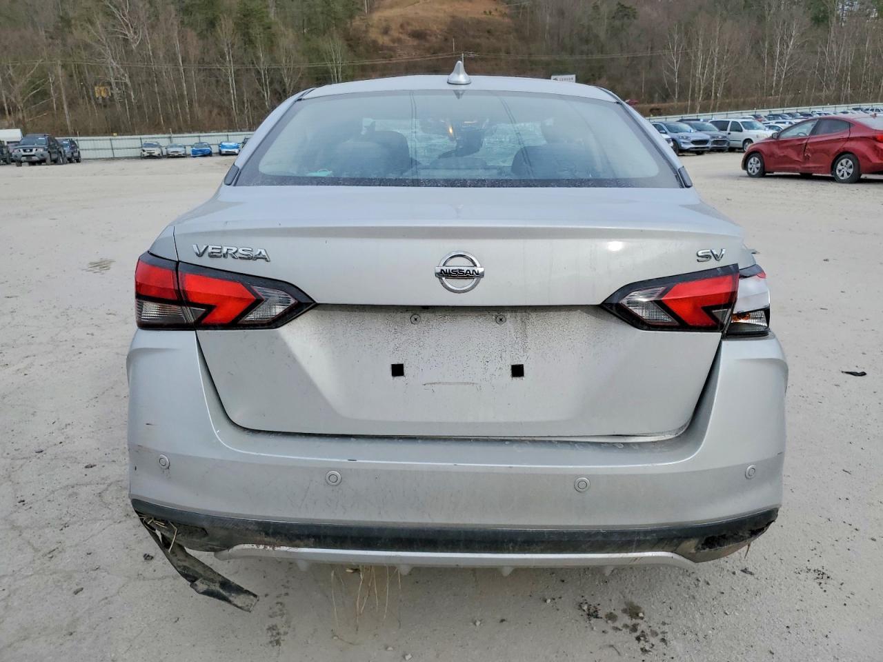 2020 NISSAN VERSA