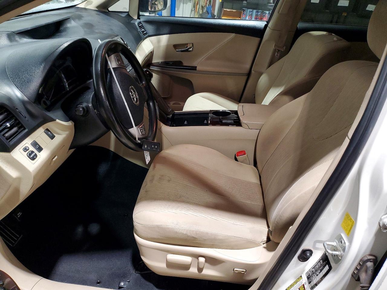 2010 TOYOTA VENZA