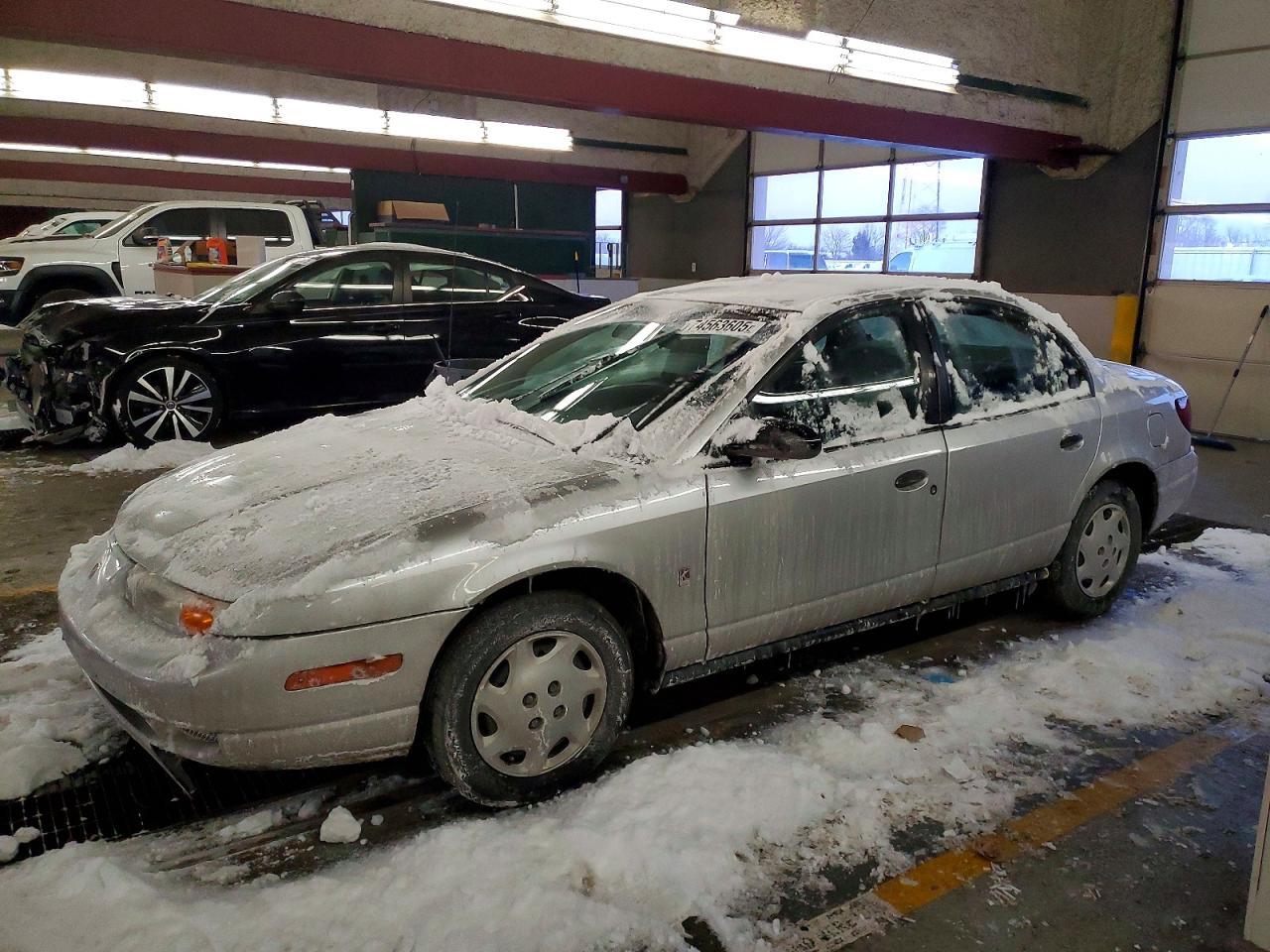 2002 SATURN Sl1