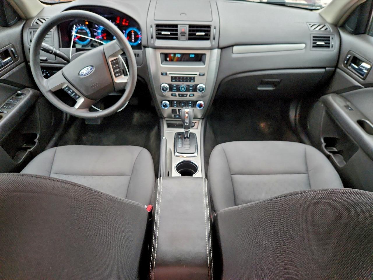 2011 FORD FUSION