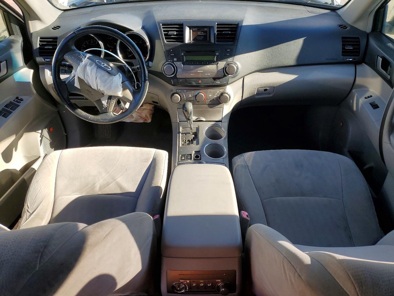2008 TOYOTA HIGHLANDER