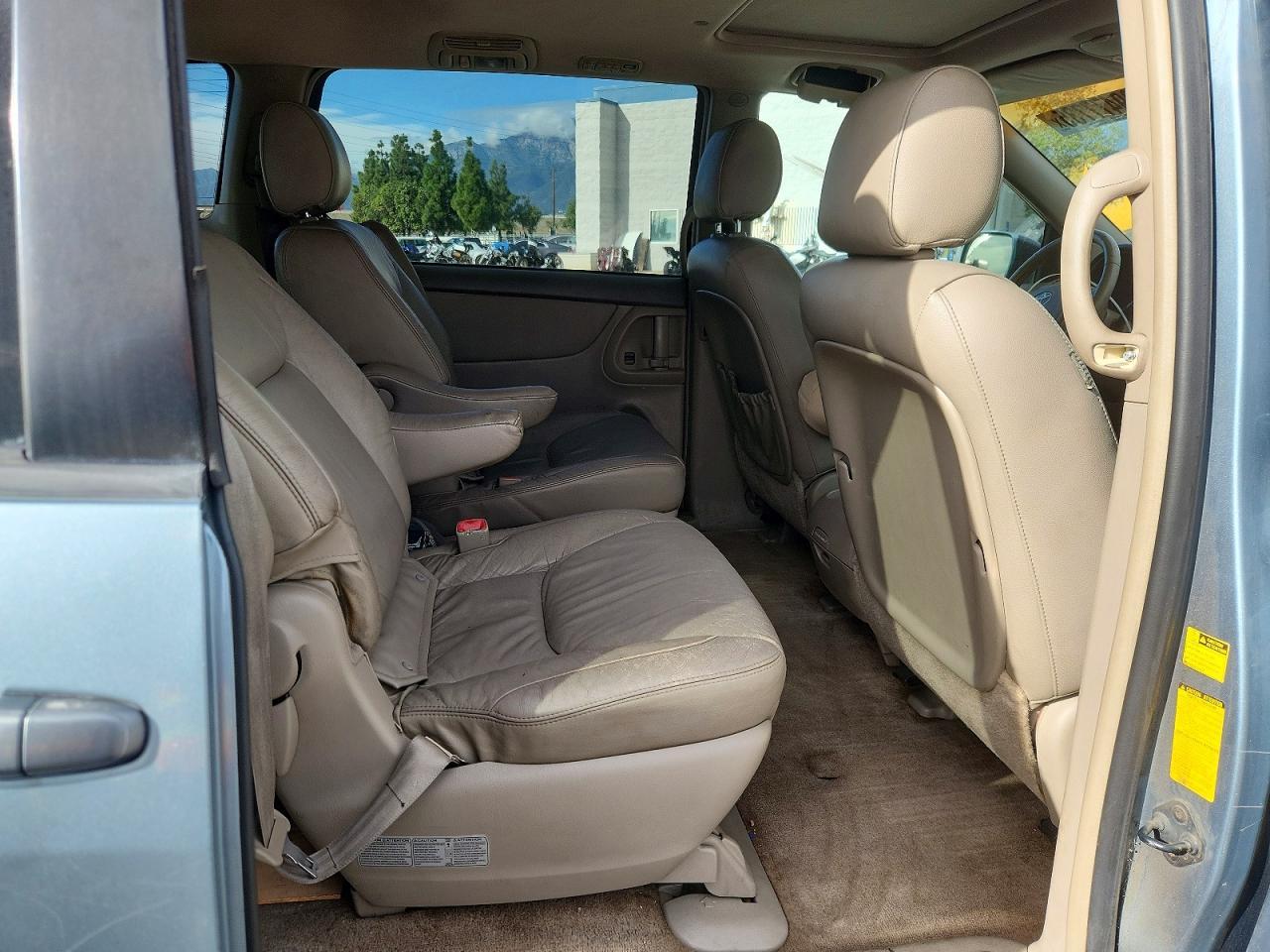2007 TOYOTA SIENNA