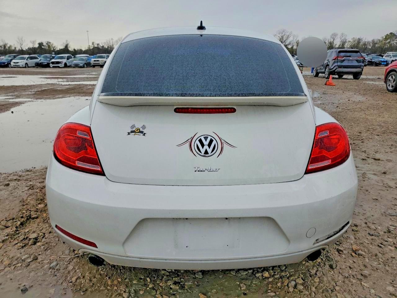 2012 VOLKSWAGEN Beetle