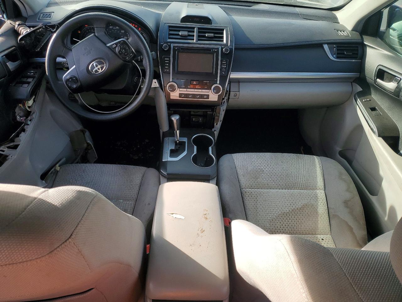 2014 TOYOTA CAMRY