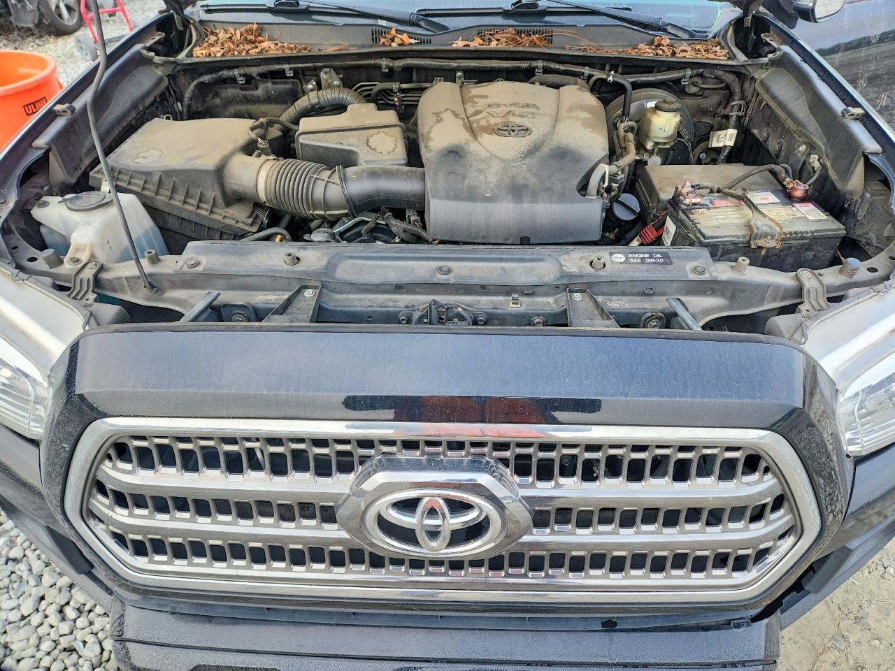2016 TOYOTA TACOMA