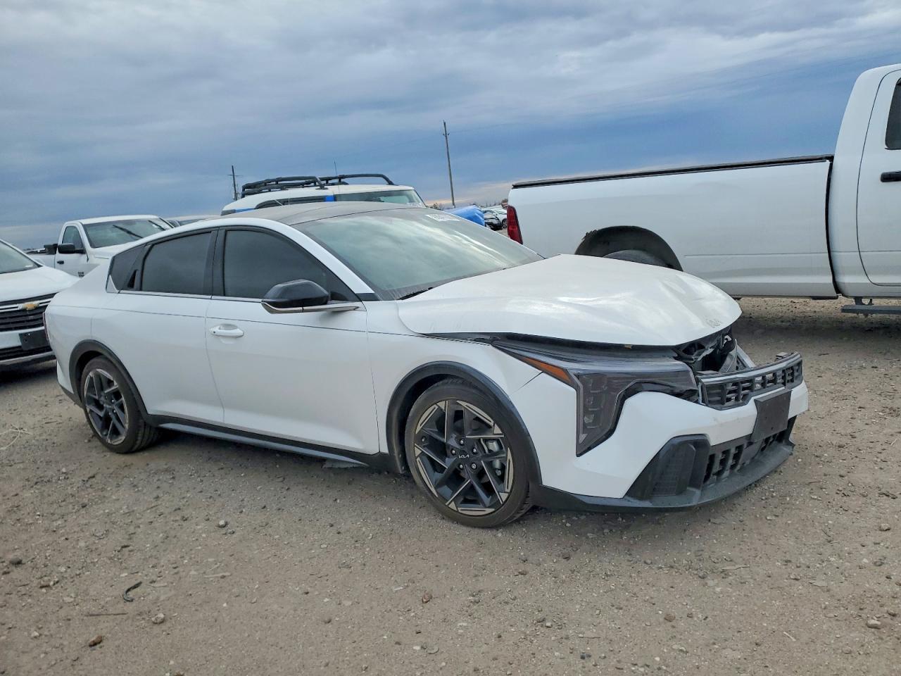 2025 KIA K4