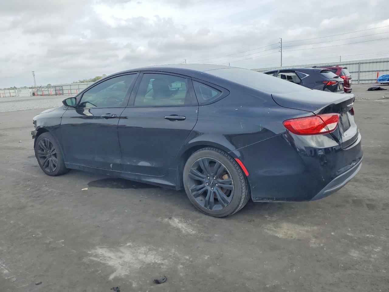 2017 CHRYSLER 200