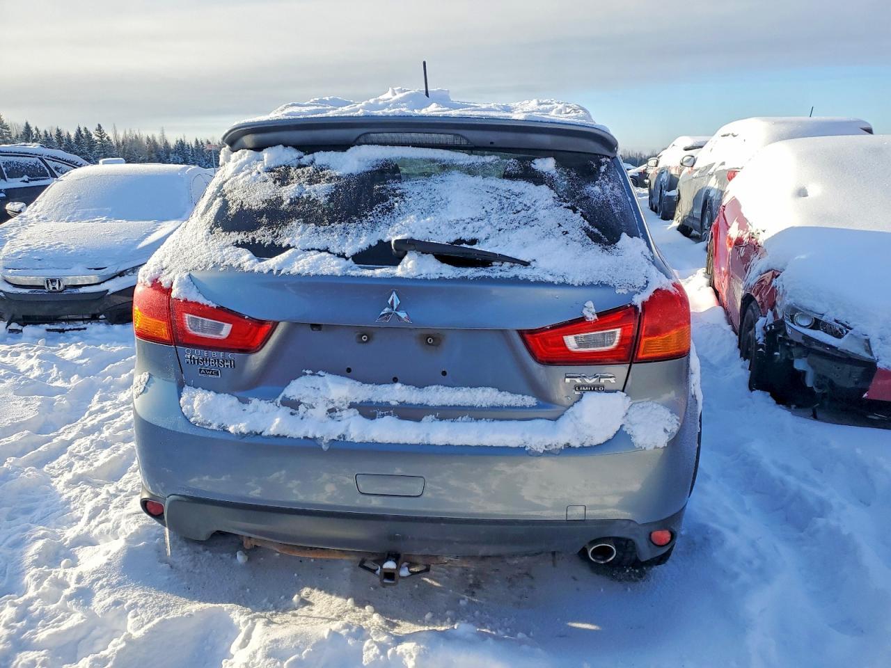 2016 MITSUBISHI RVR