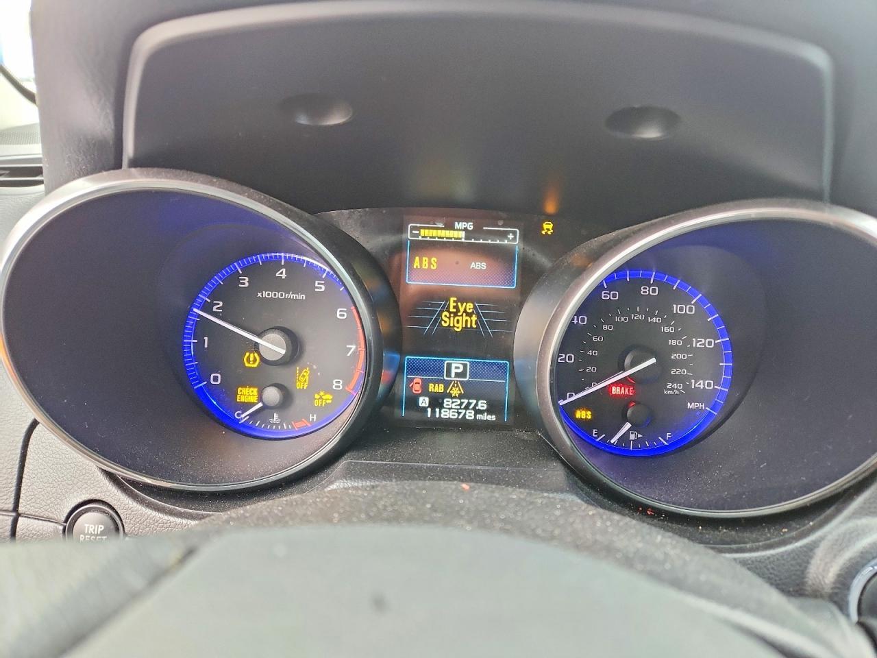 2017 SUBARU Legacy