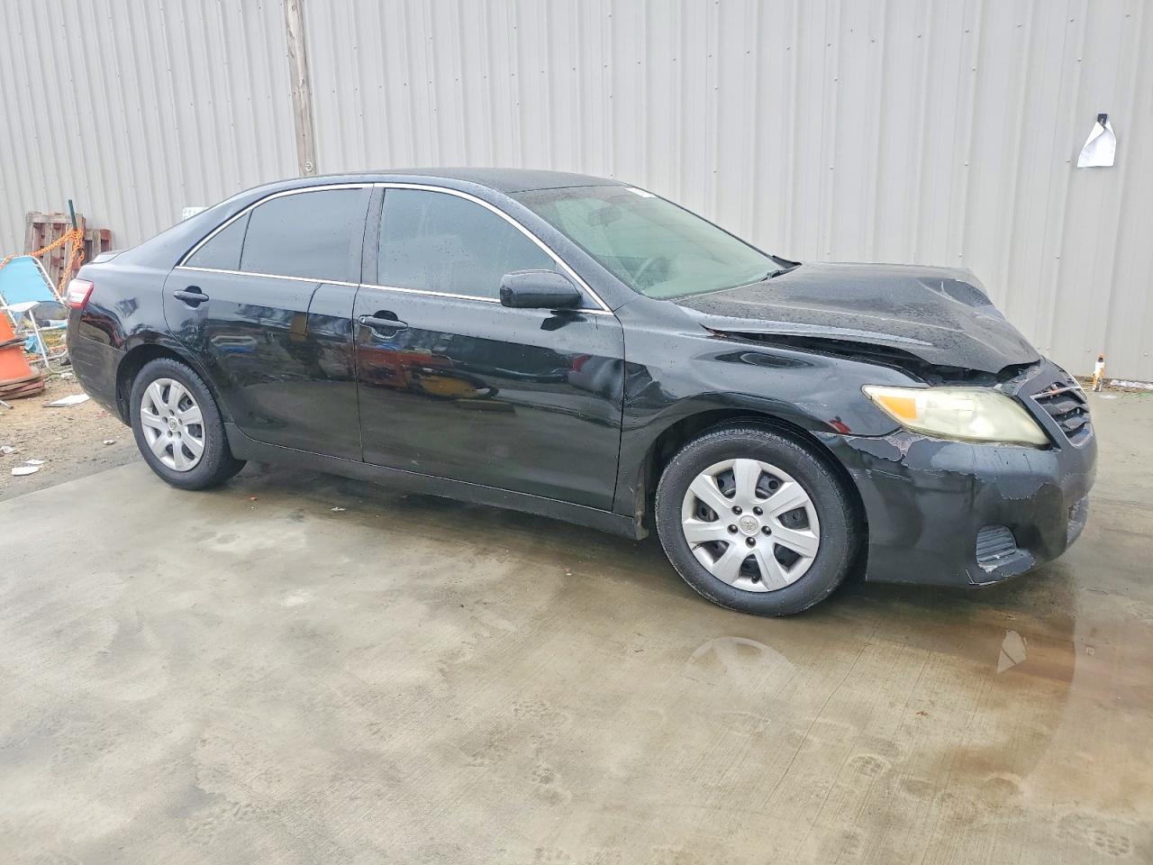 2010 TOYOTA CAMRY