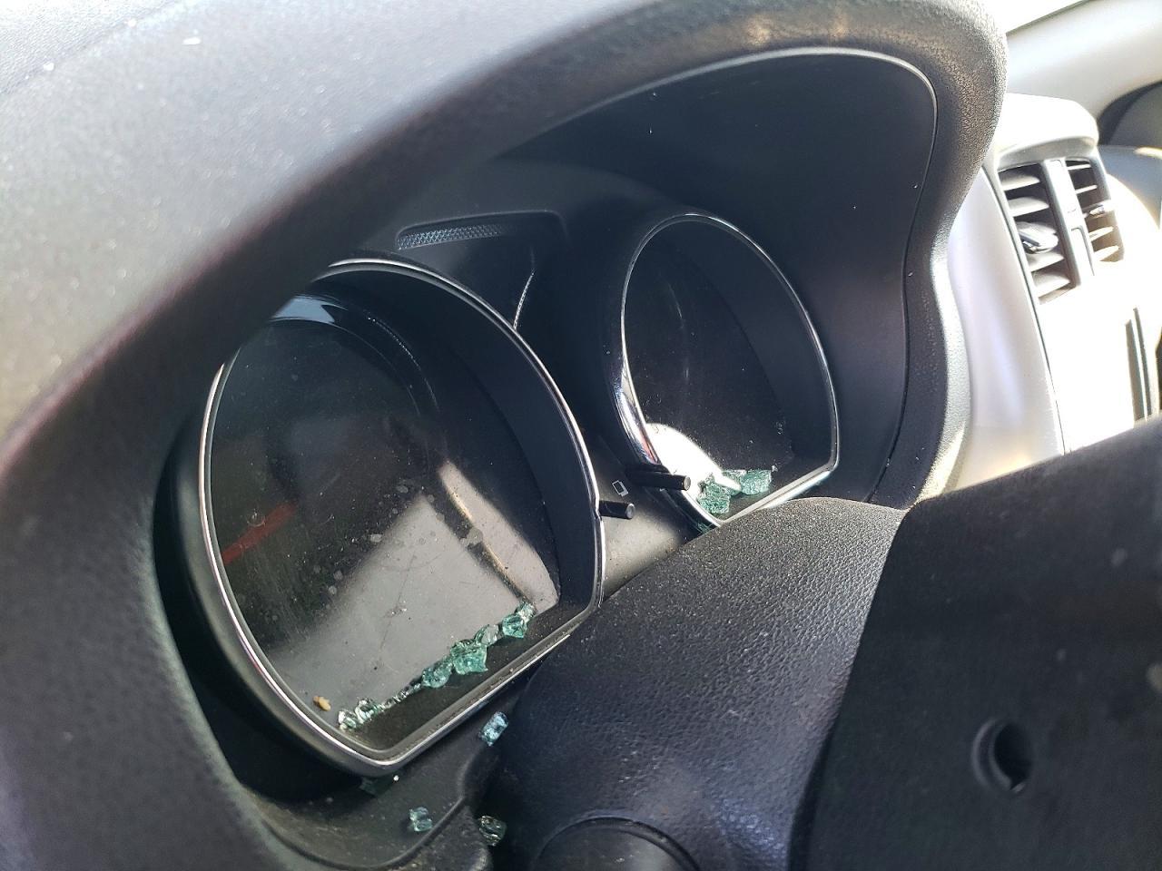 2019 NISSAN VERSA