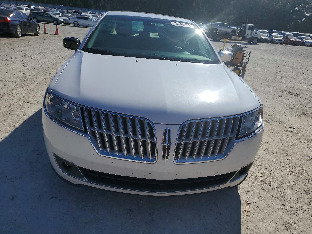 2011 LINCOLN MKZ