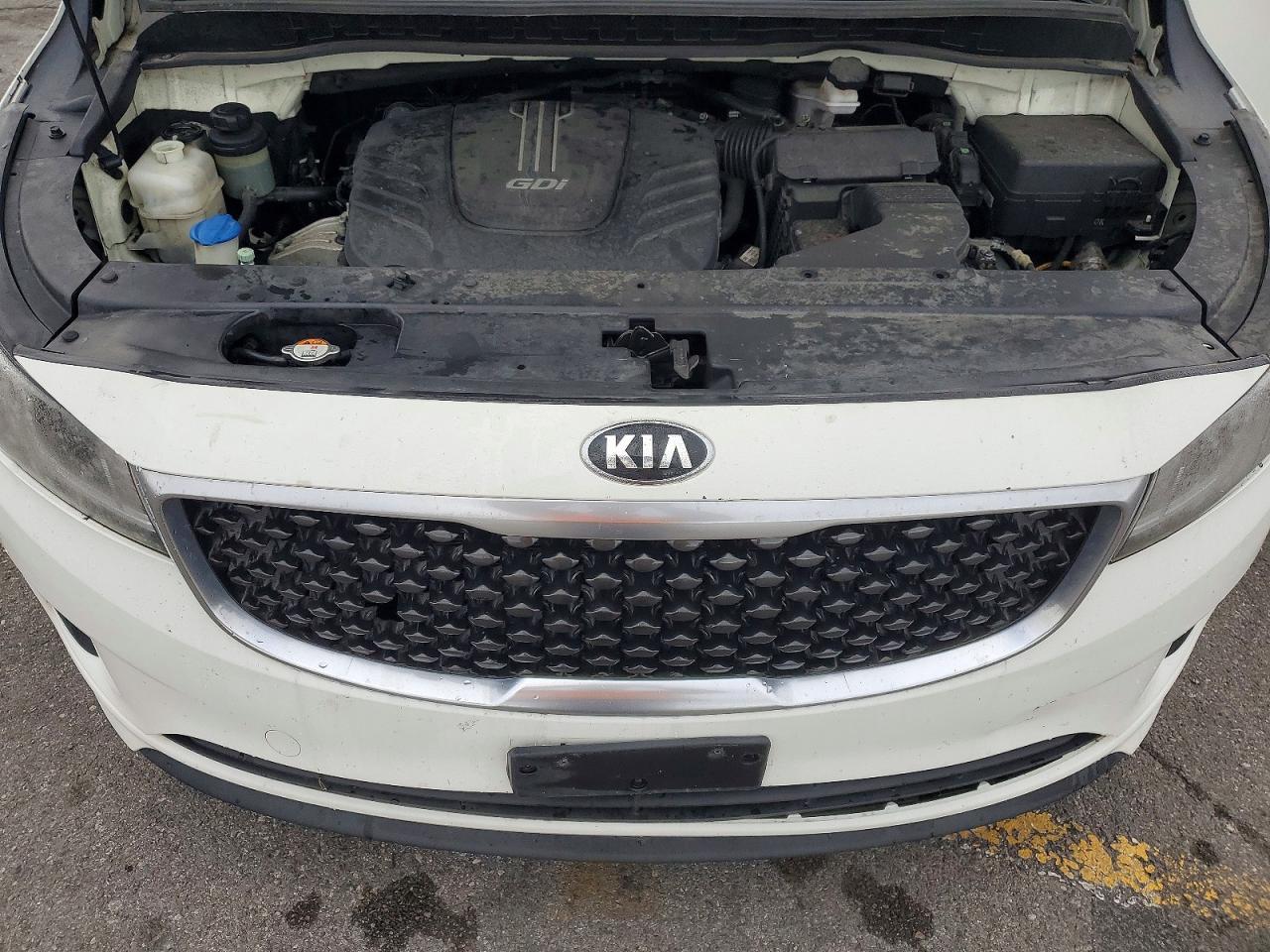 2016 KIA SEDONA