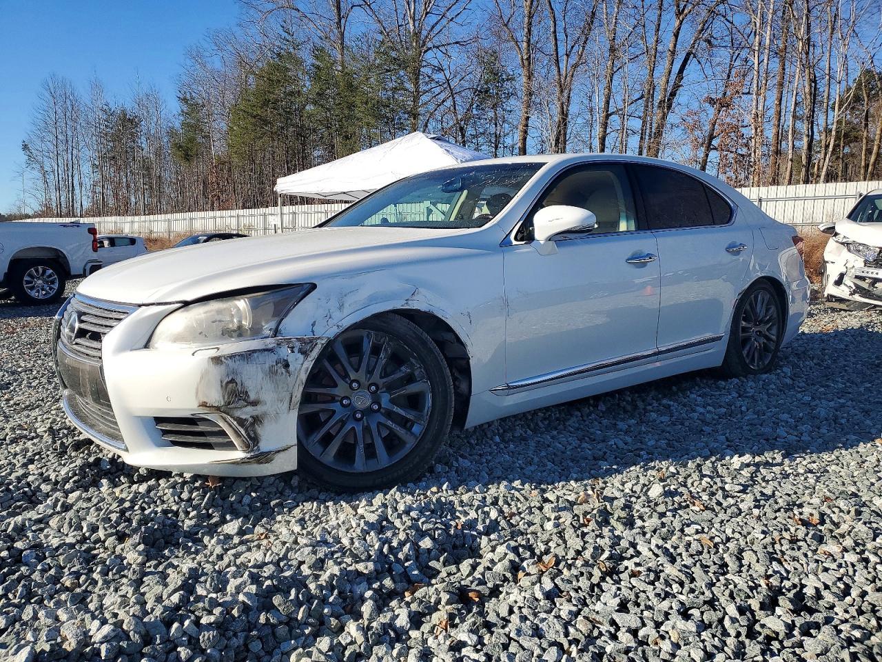 2013 LEXUS LS 460