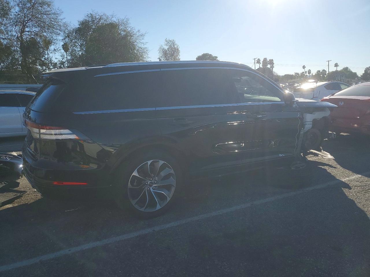 2023 LINCOLN Aviator