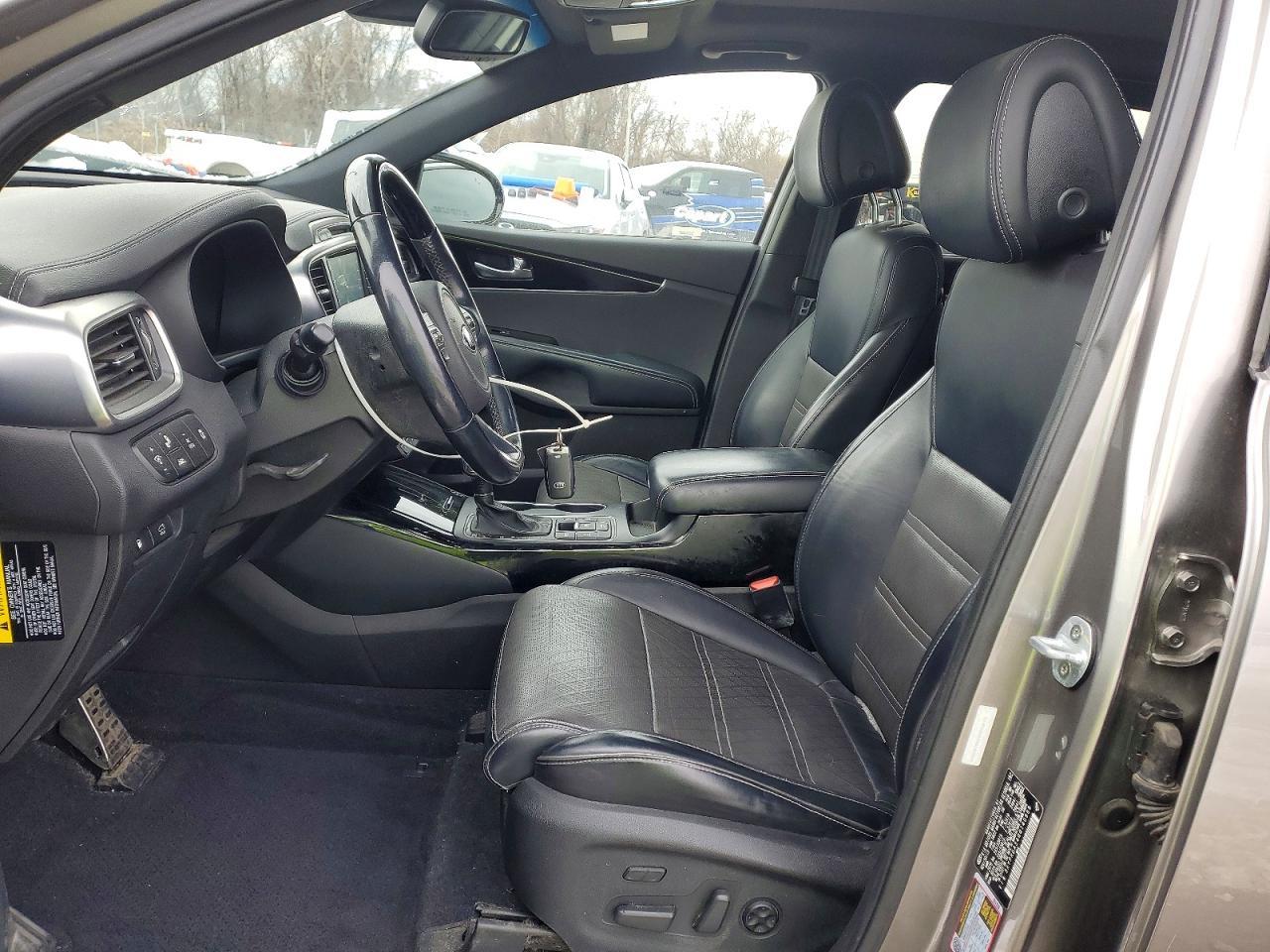 2016 KIA SORENTO