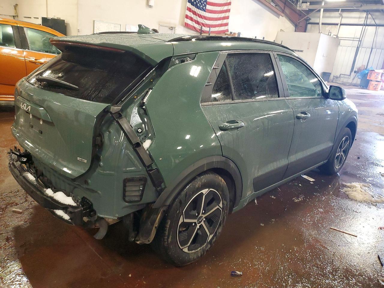 2023 KIA Niro