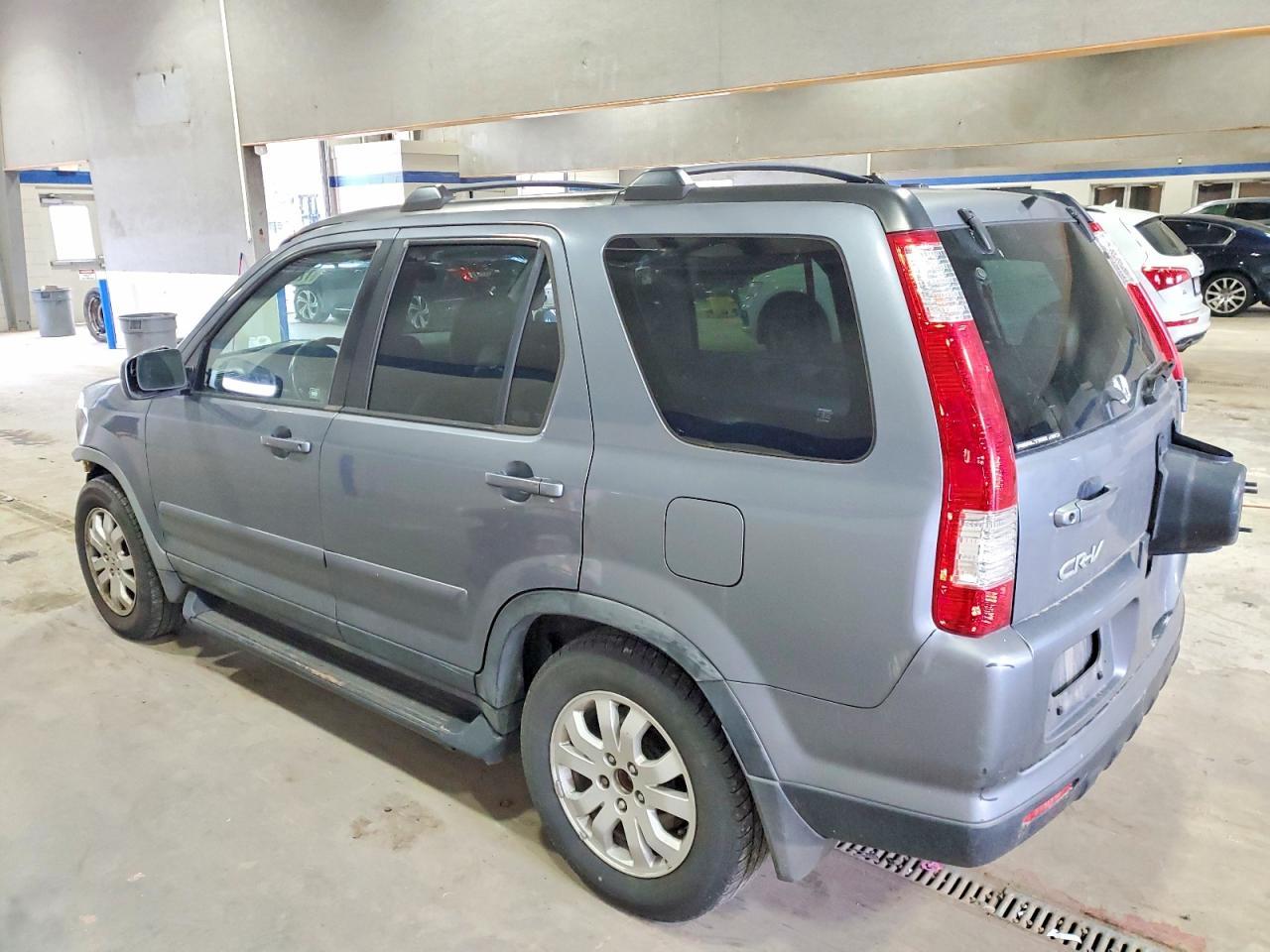 2005 HONDA CR-V